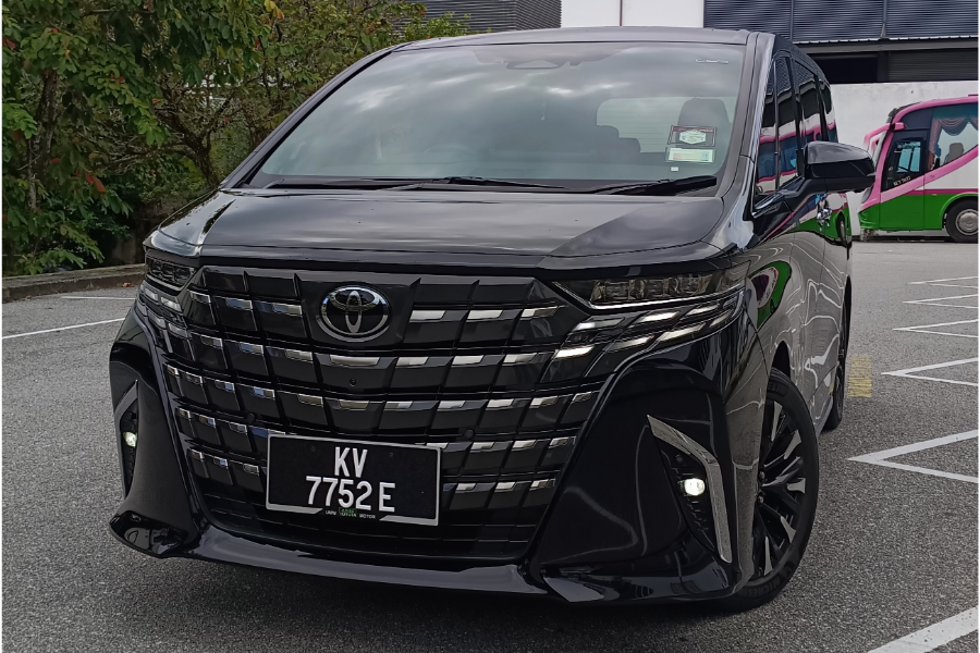 Transfer by Toyota Alphard Executive Lounge